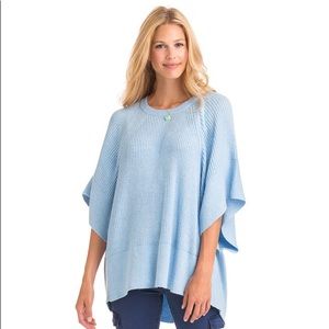 Vineyard vines sweater poncho size xs/s